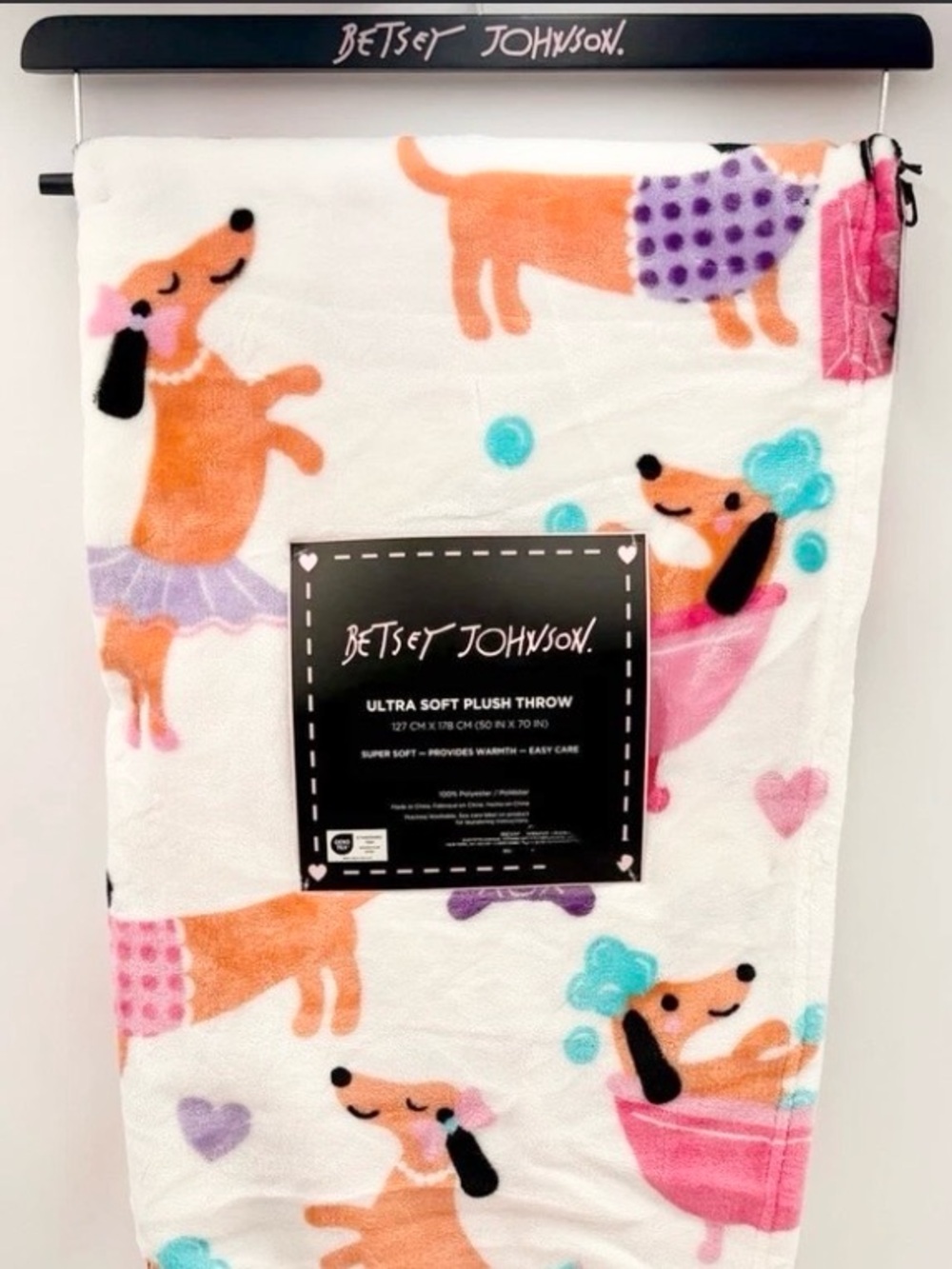 Betsy Johnson Dachshund Plush Throw Blanket NWT